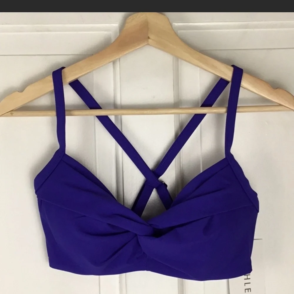 NWT Athleta Twist Up Yacht blue Bikini Top